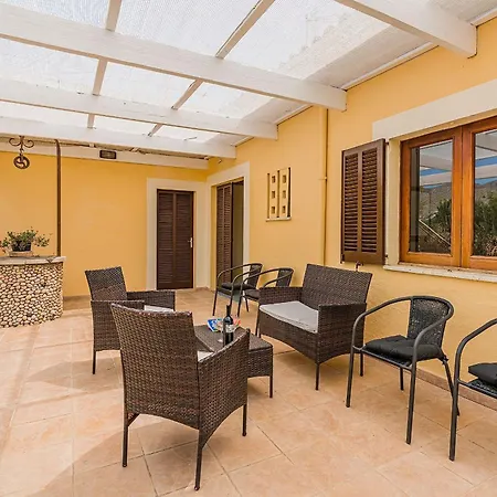 Feriehus Con Piscina, A 5 Min Del Pueblo 6 Personas