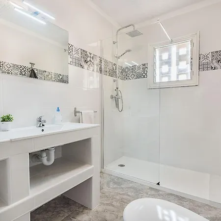 Con Piscina, A 5 Min Del Pueblo 6 Personas